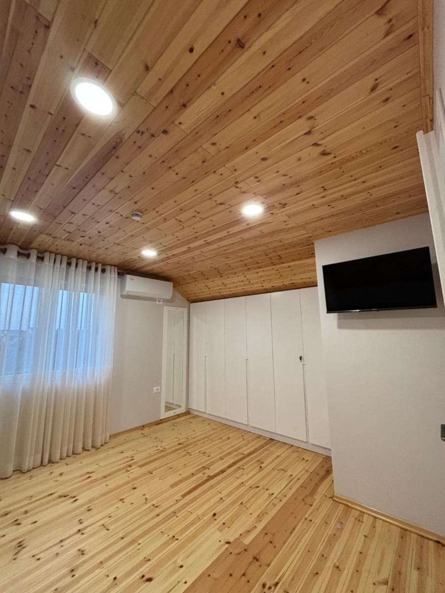 2Bedroom Apartment,free parking 06 - Housity