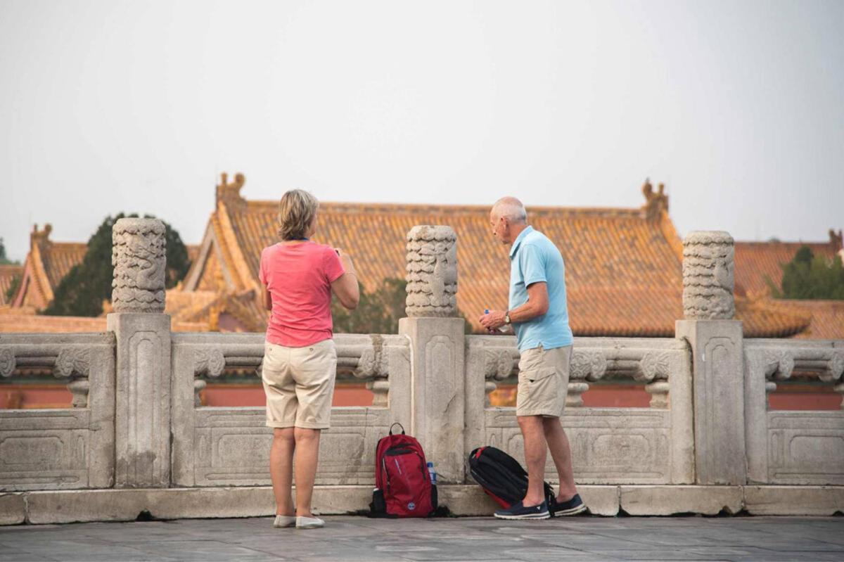 Jingfang Building Smart Hotel - Located in the busiest part of the downtown area, Near Beijing Tiananmen Square and the Forbidden City,Newly opened hotel,Heating is provided during winter,Provide free laundry service,Provide tourism and ticketing services - Housity
