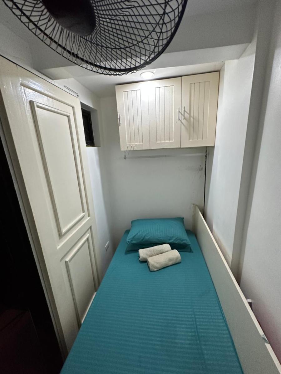 MACKIE’s PLACE - Hizvo
