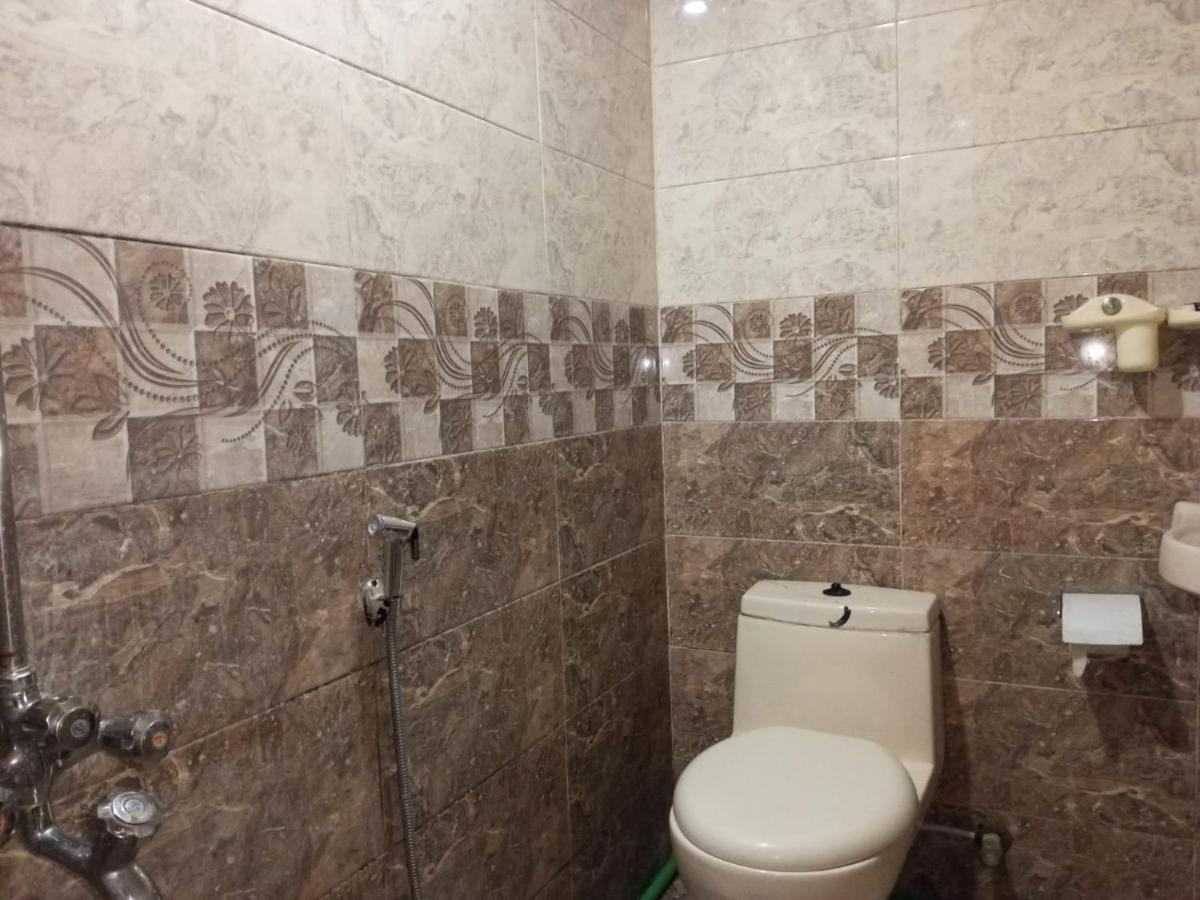 Islamabad Premium Hotel - Housity