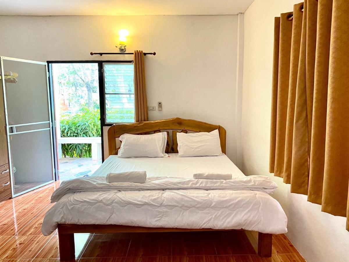 Khum Khun Phon Resort Khao Yai - Housity