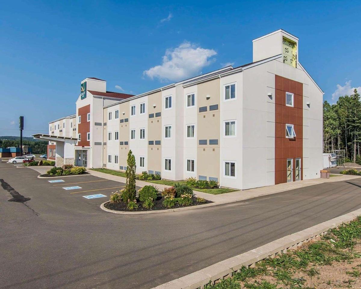 Quality Inn - Housity