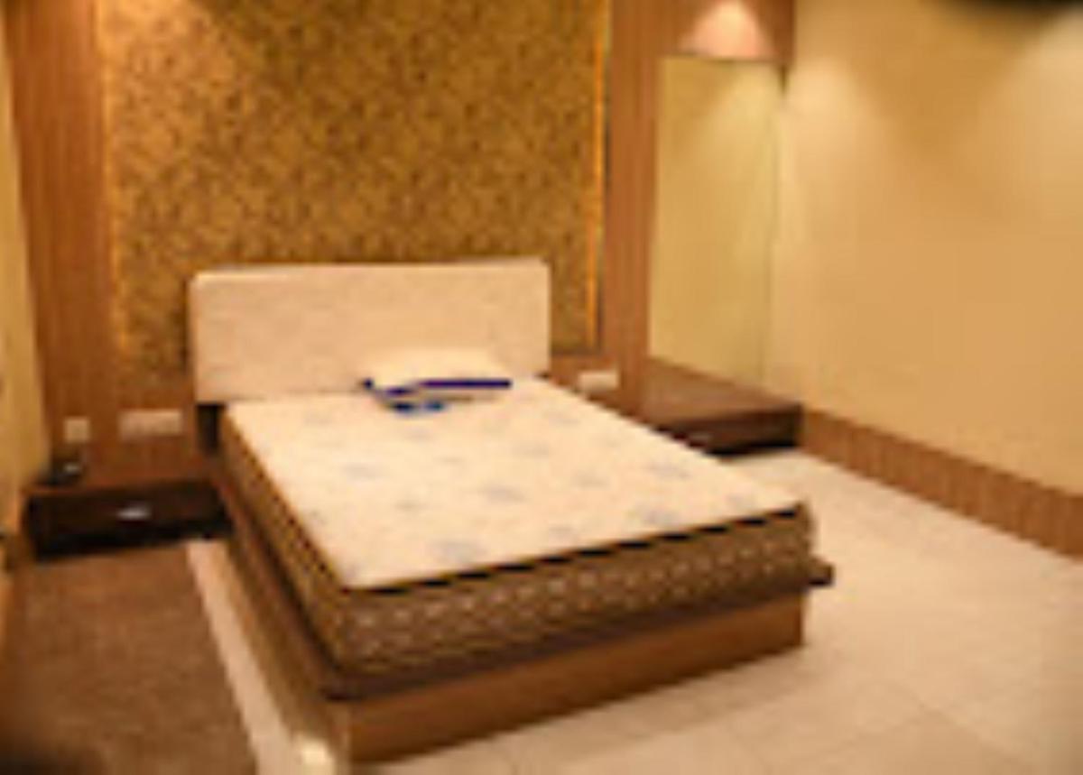 Suitetrails - Hotel LN Plaza Balasore