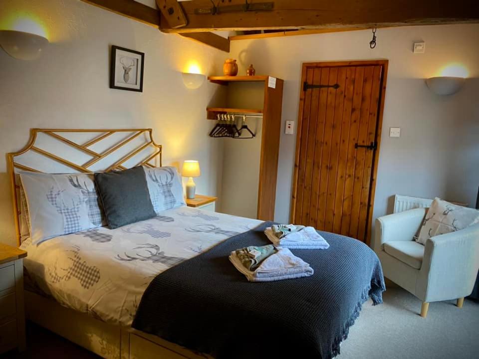 The George and Dragon Inn - Housity