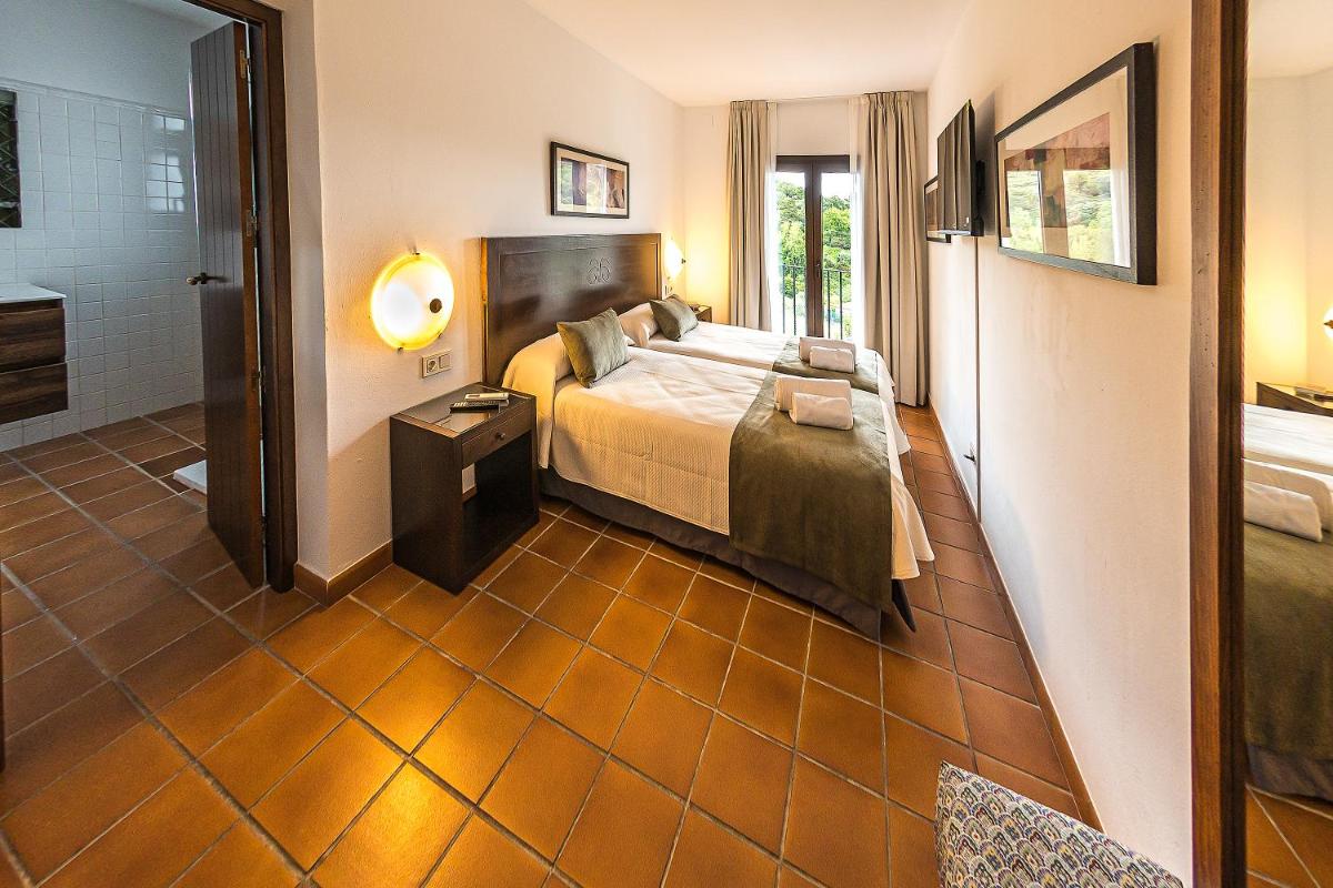 Hotel-Restaurante Casa García Almonaster La Real - Housity