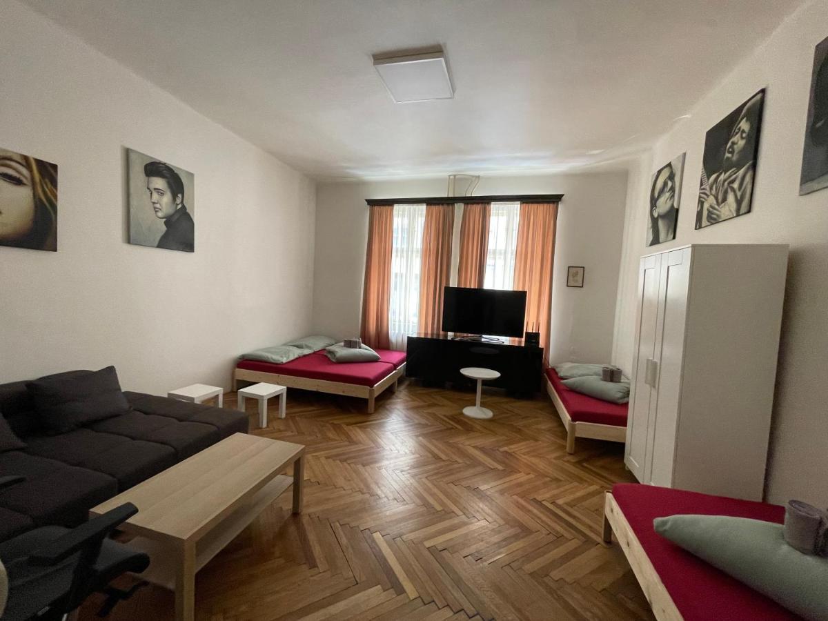 Suitetrails - MINATO Apartments Ostrava center