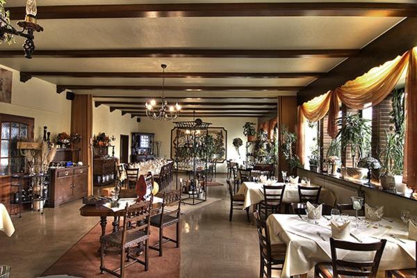 Hotel Am Markt - Housity