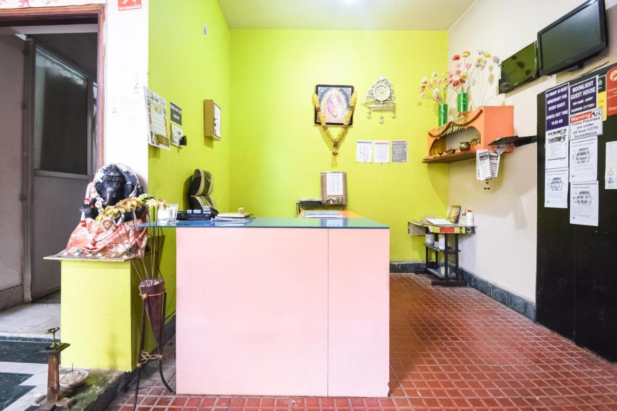 Hotel O Moon Light Bed & Breakfast - Housity