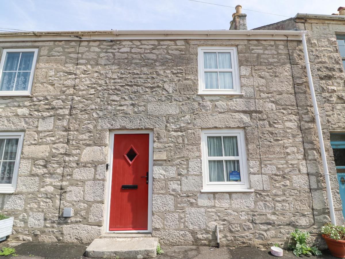 Bowman's Cottage - Housity