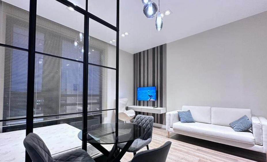 Pearbow Apartment 232 - Housity