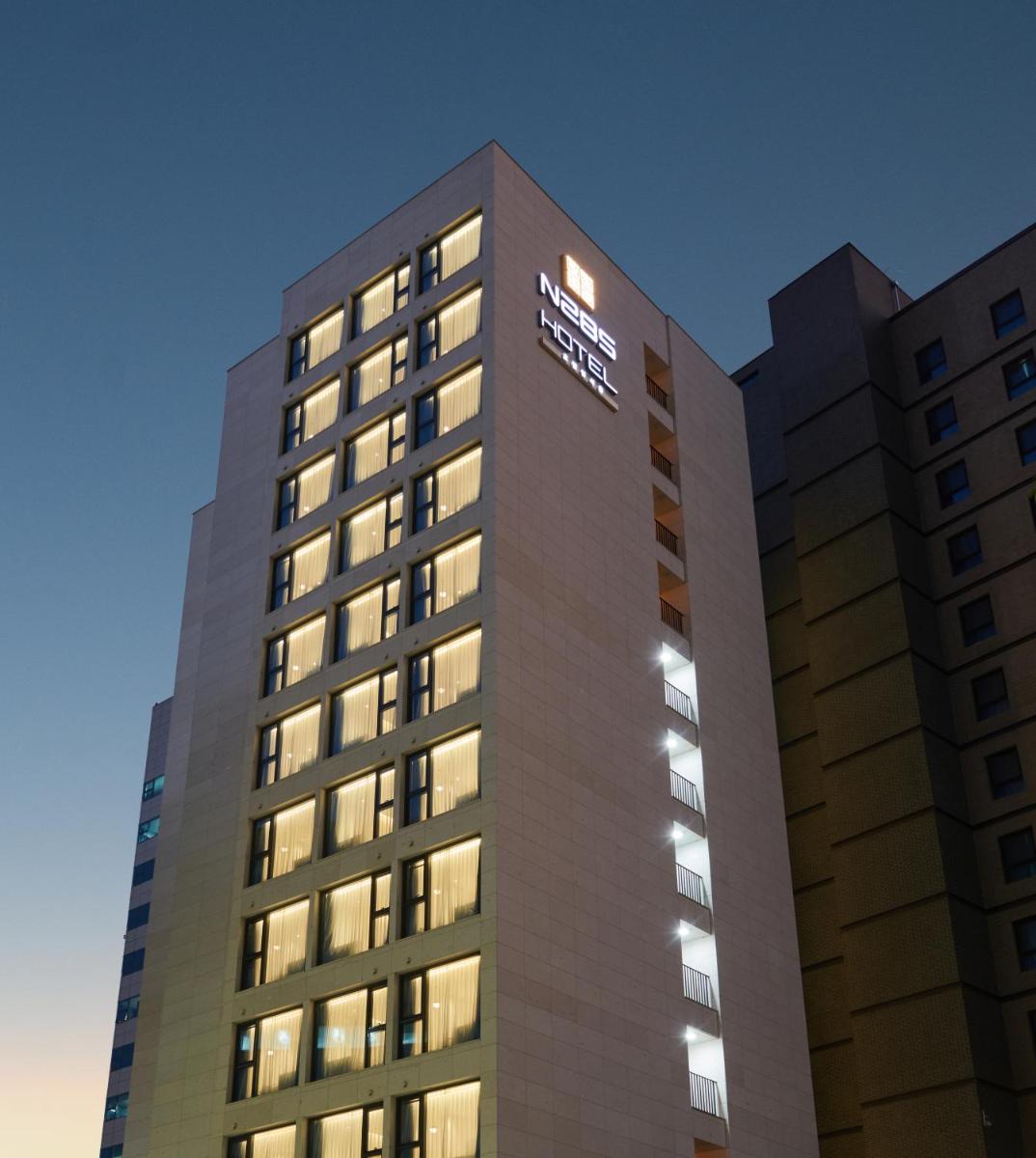 N285Hotel - Housity