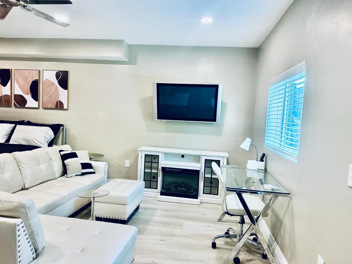 Corporate Manor - Housity