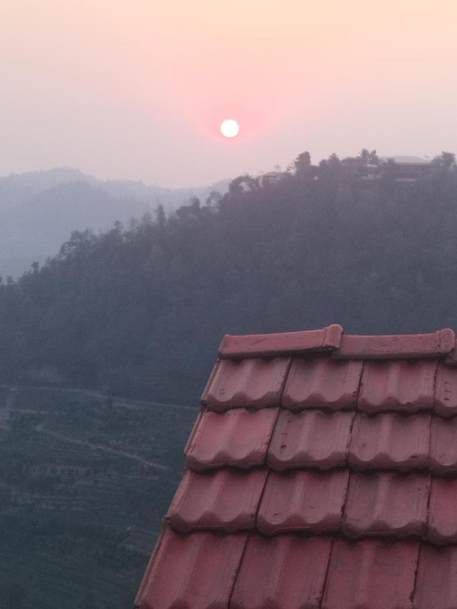 Balthali himalaya view point restro - Housity