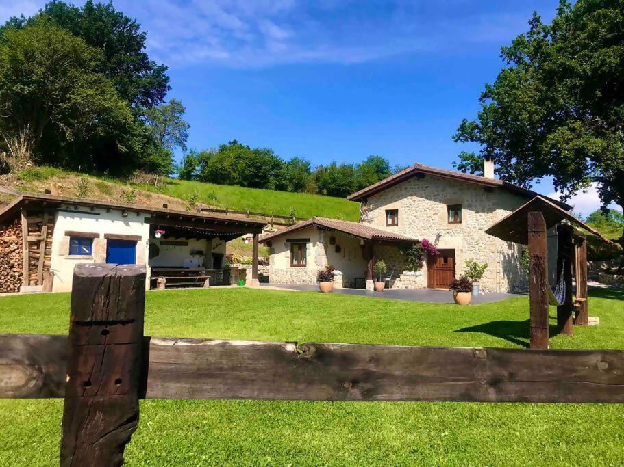 La Fontana descubre Cabarceno y Cantabria - Housity
