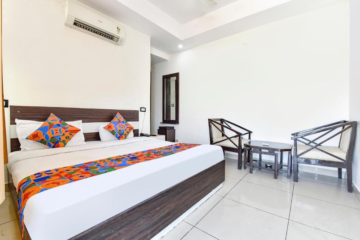 FabHotel KRB Paradise - Housity