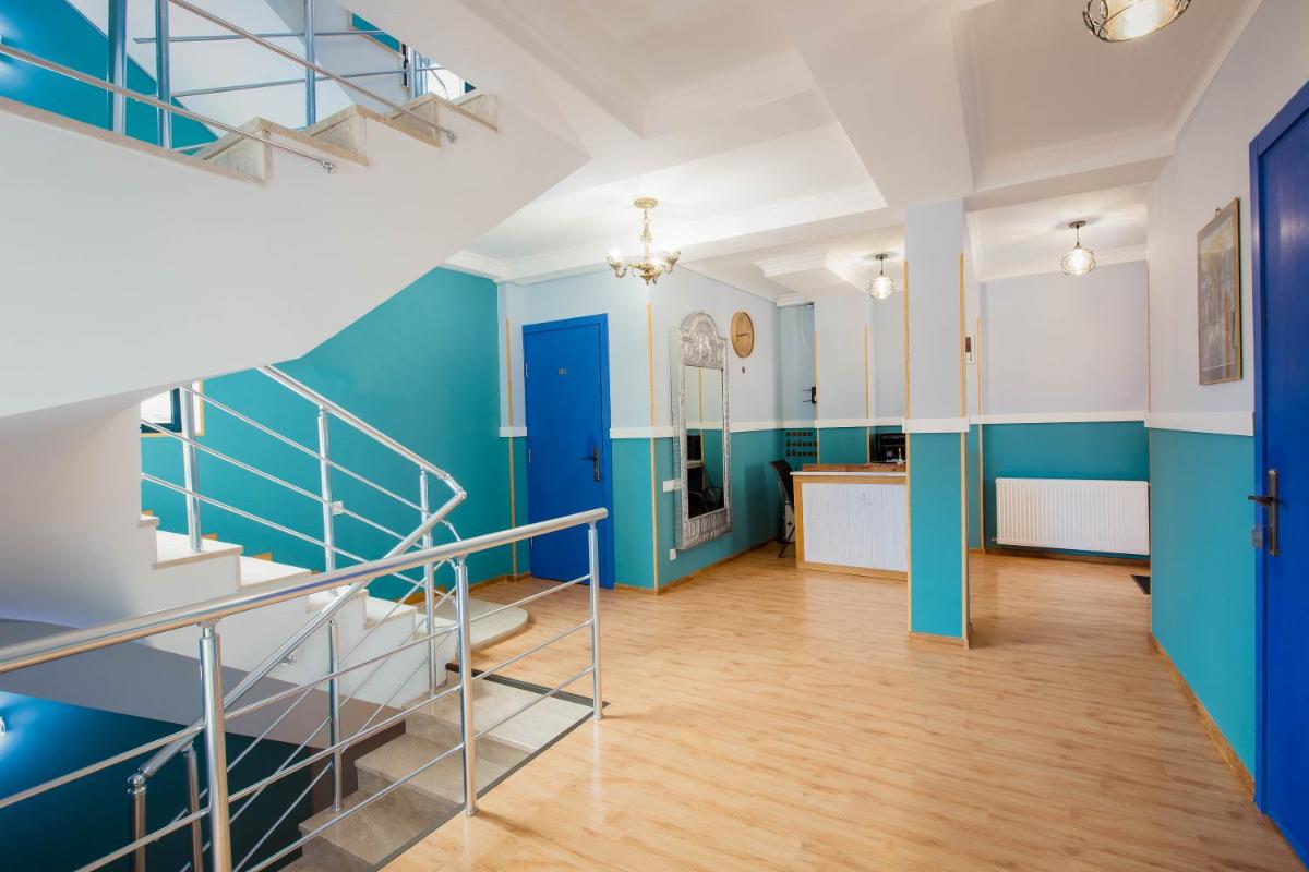 Pool hotel Tbilisi - Housity