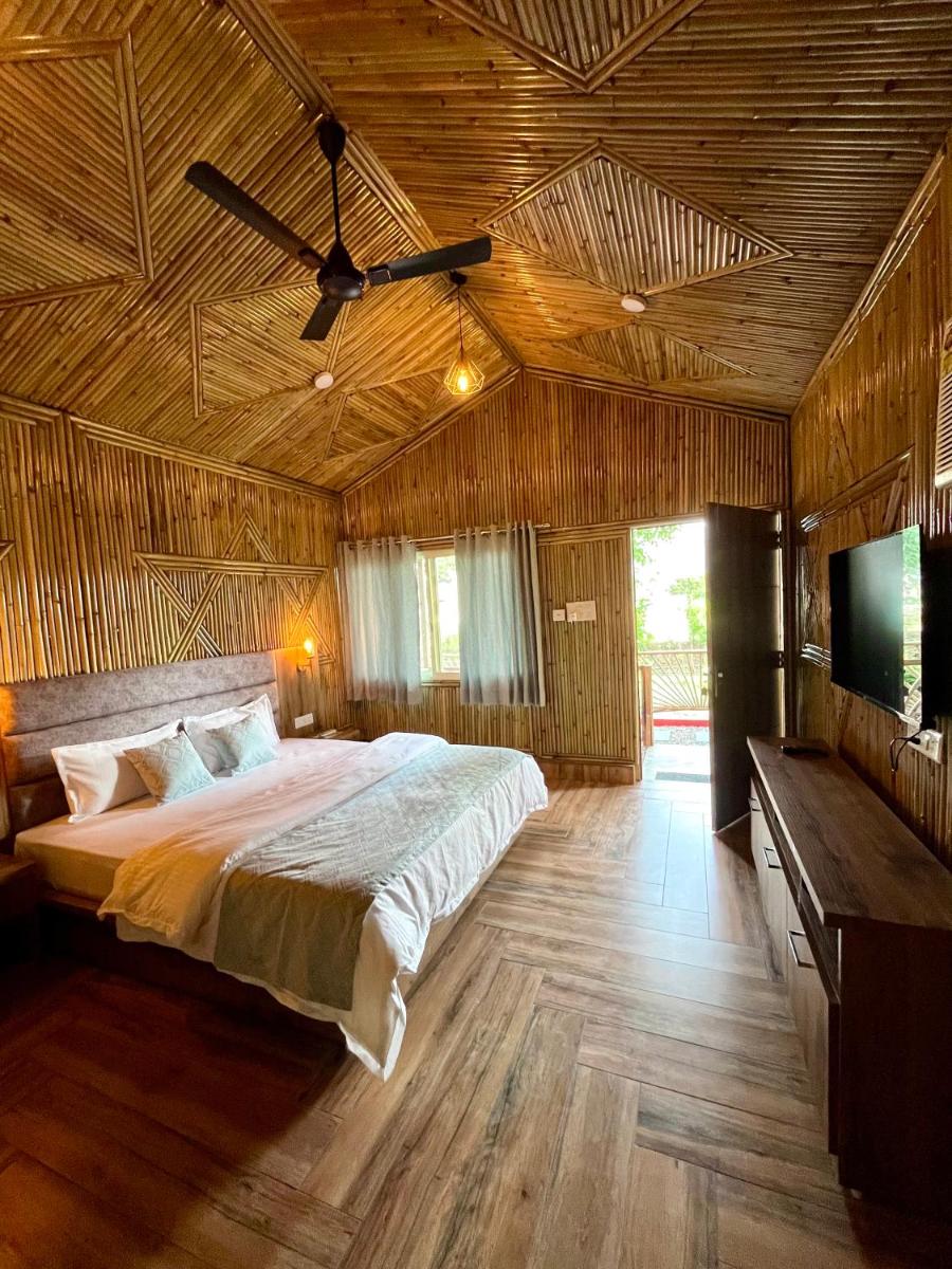 Bamboo Garden Cottages and Cafe - Hizvo