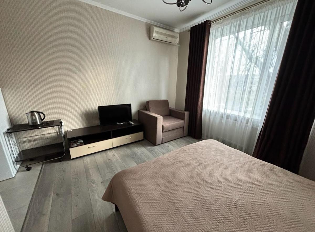 Gotel priberezhnii - Housity