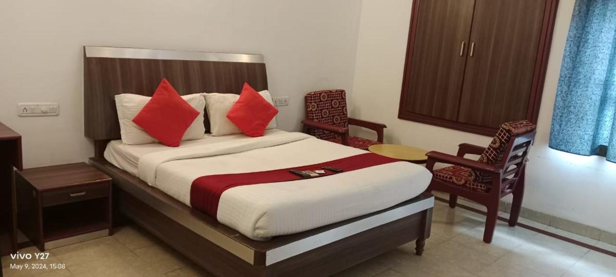 Mount Heera Hotel-Alandur - Housity