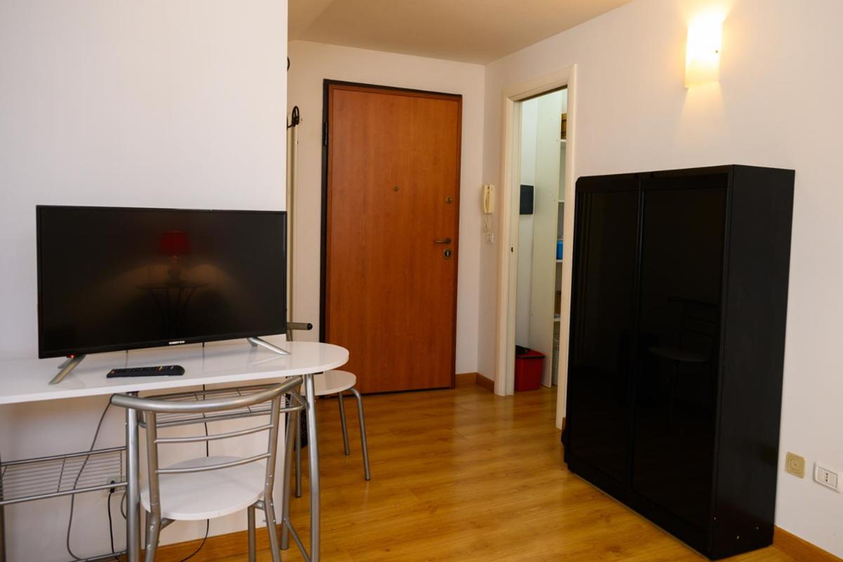 La Loggia Apartment - Housity