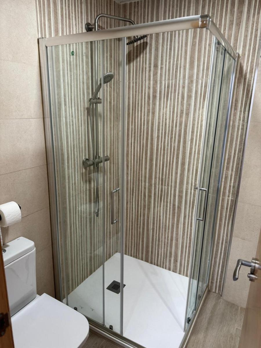 Hostal cazalegas - Housity