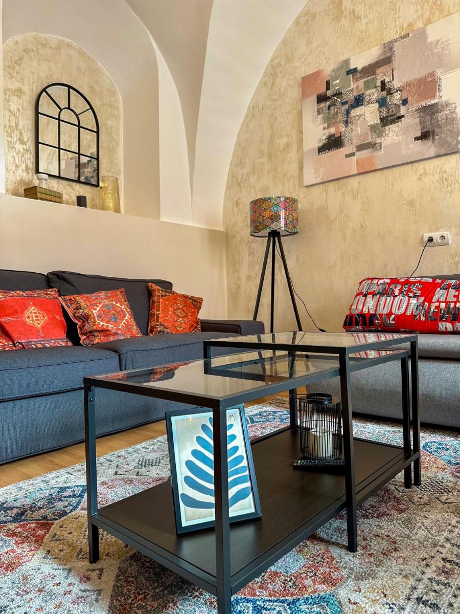 Serenity House Apartments - Housity