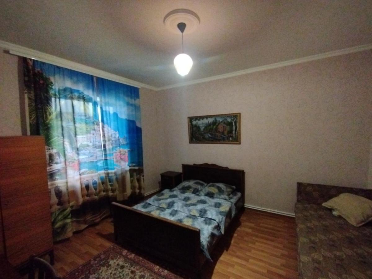 GuestHouse ED&ER near airport - Housity