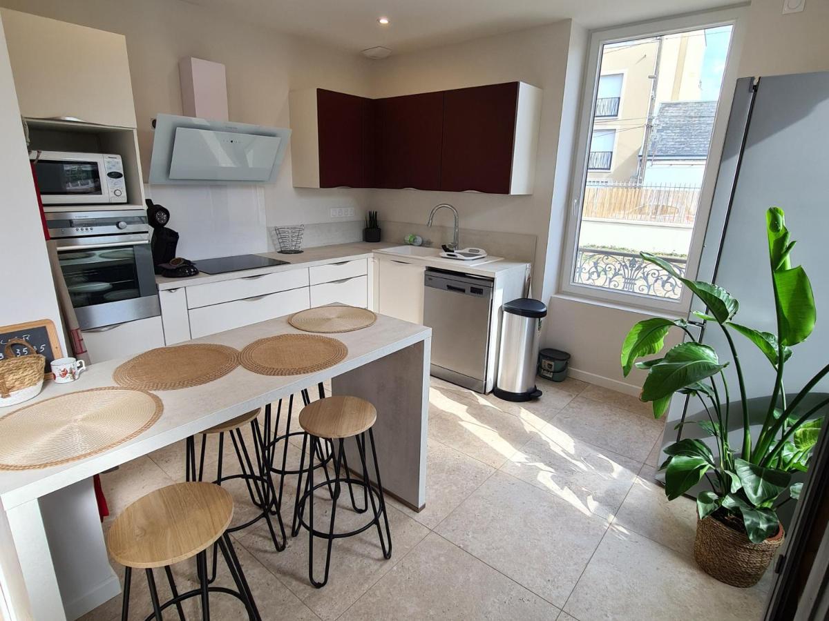 Gîte Familial avec Jardin Clôturé, Proche d'Orléans, Idéal pour Séjours entre Amis ou Collègues - FR-1-590-255 - Housity