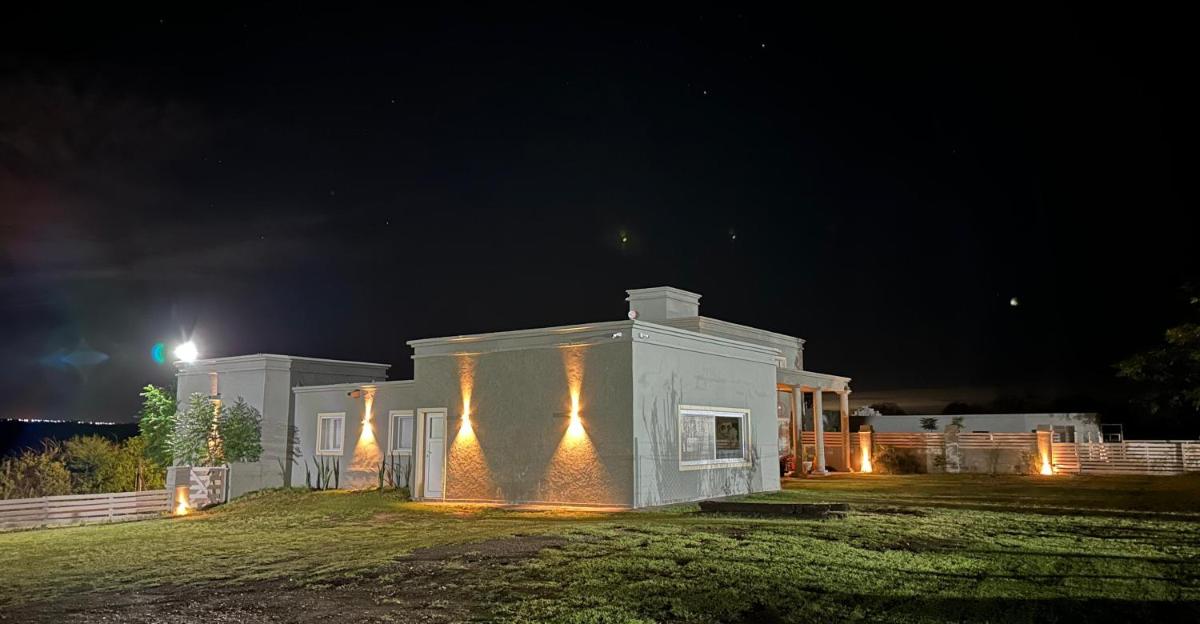 La Lomita Bed & Breakfast - Housity