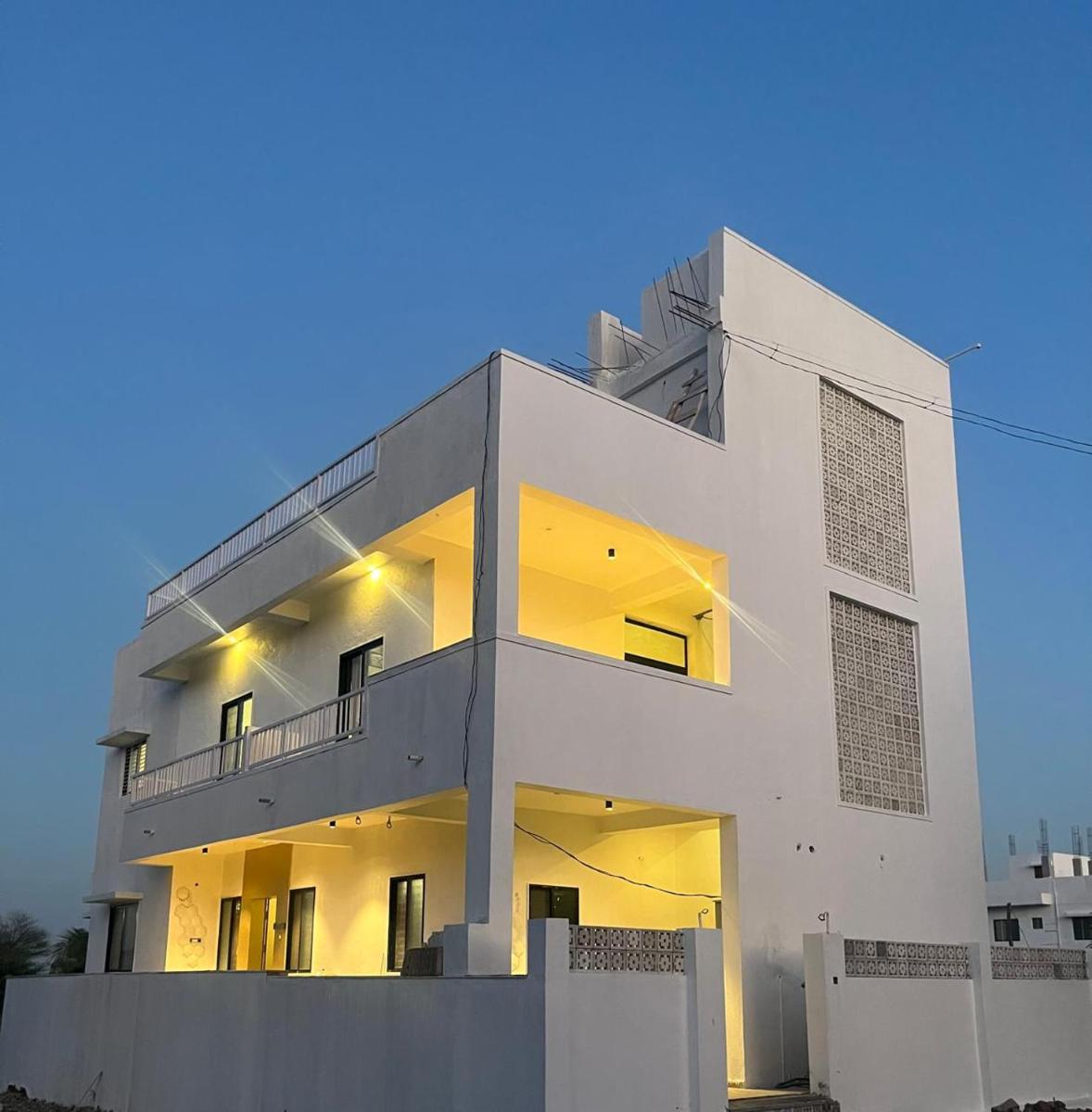 JAY SHANKAR Homestay - Housity