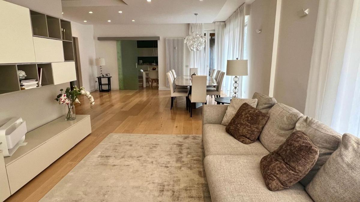 Design & Luxury Apartment Verona - Housity