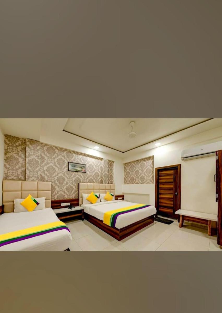 Hotel Landmark inn - Housity