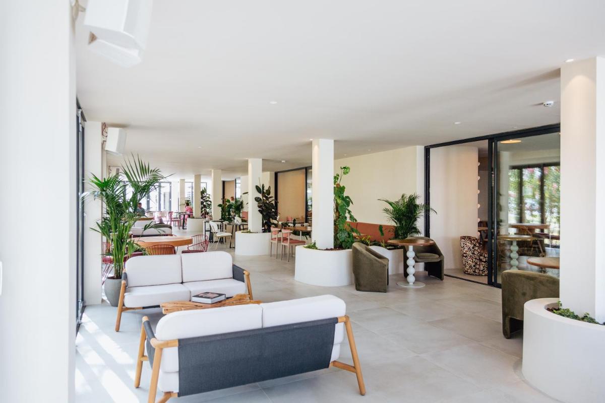 El Hotel Pacha - Housity