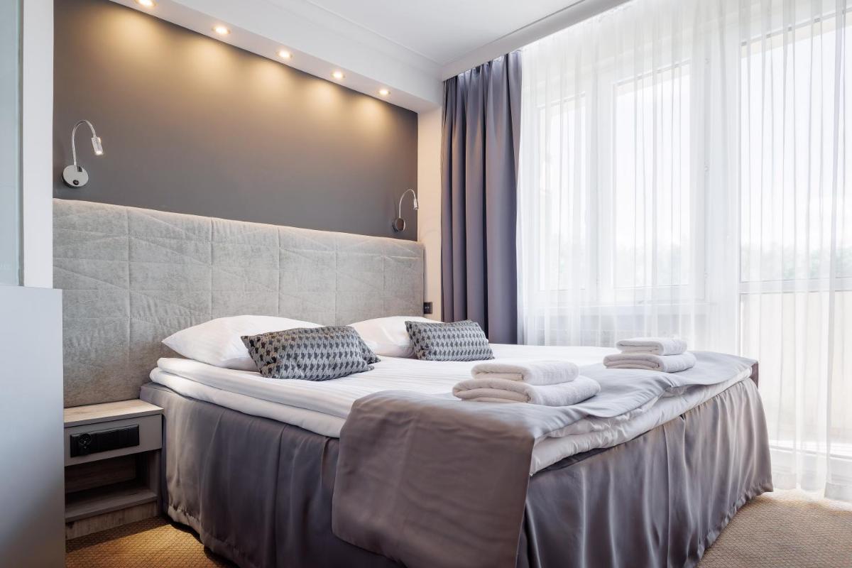 Hotel Cristal Park - Housity