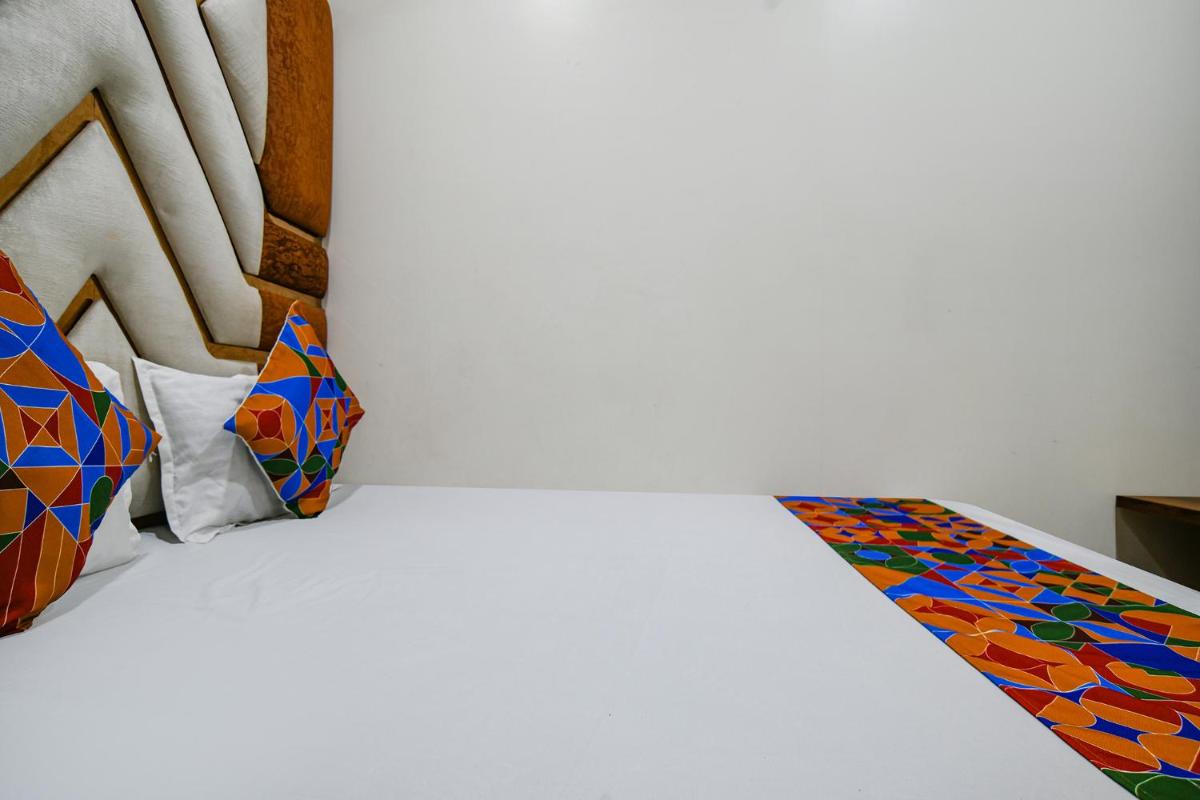 FabExpress Jugnu Palace - Housity