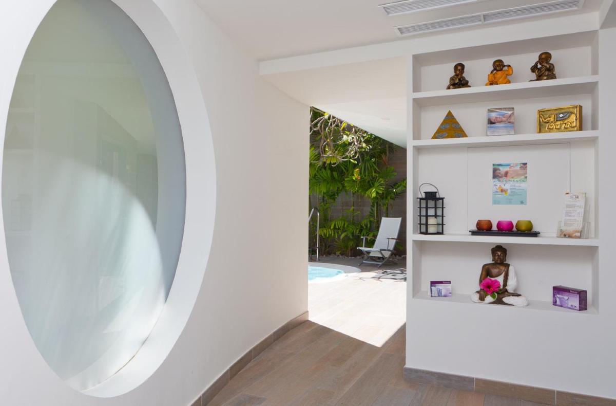 Imagen de la galería de Adrián Hoteles Colón Guanahaní Adultos Only, en Adeje