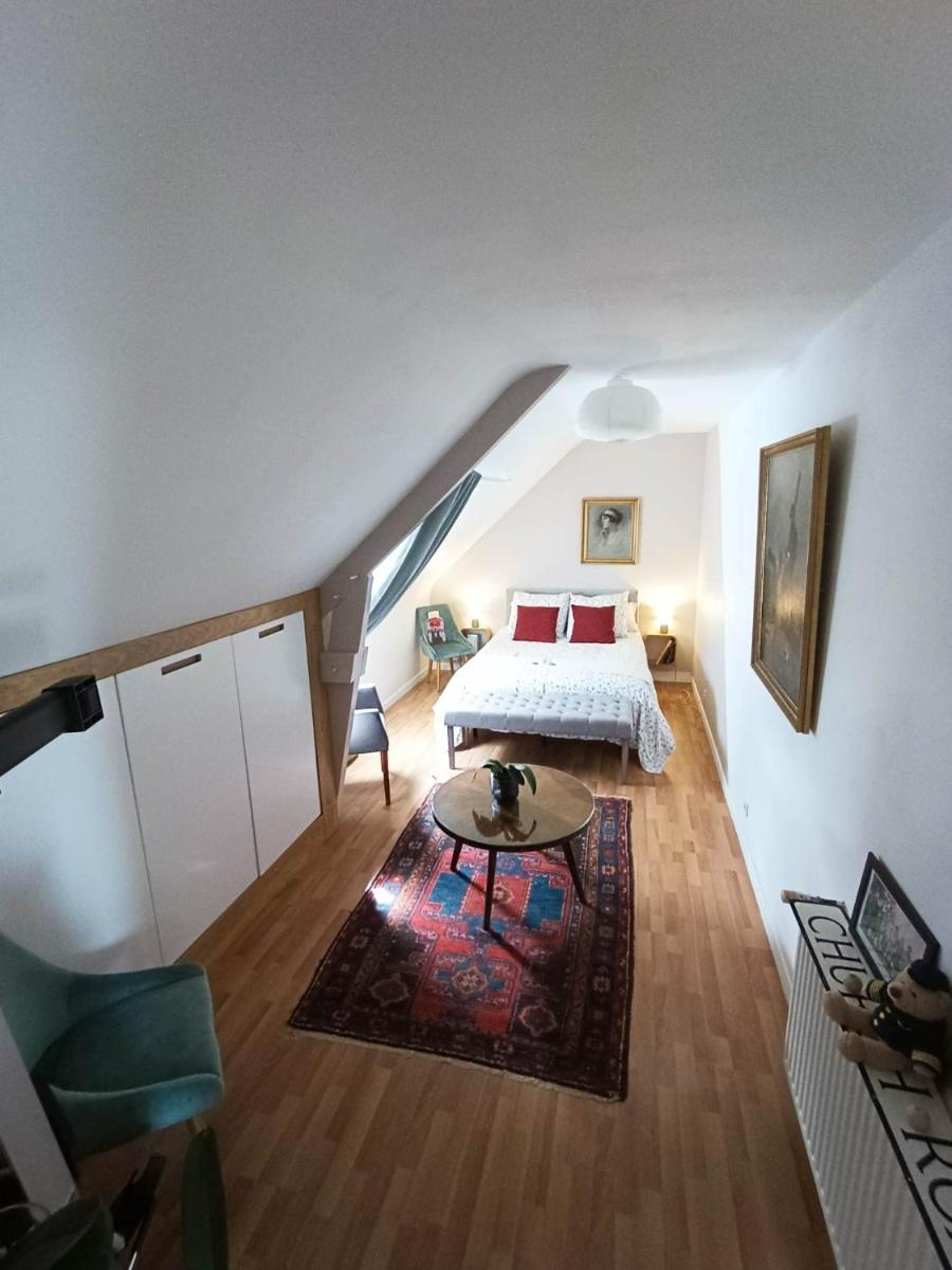 MEN ONLY Chambre en BandB EXLUSIVEMENT POUR HOMMES - Housity