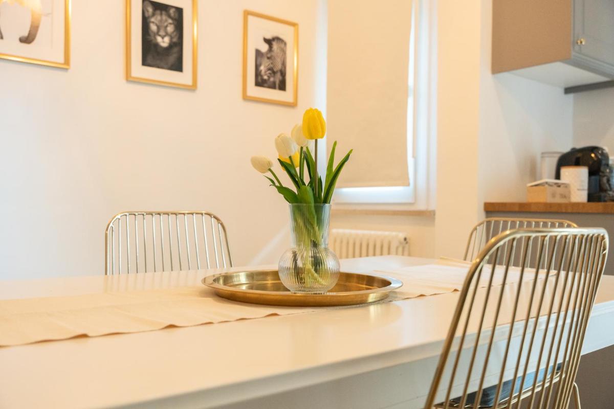 nuovissimo bilocale a 40 metri dal mare - Housity