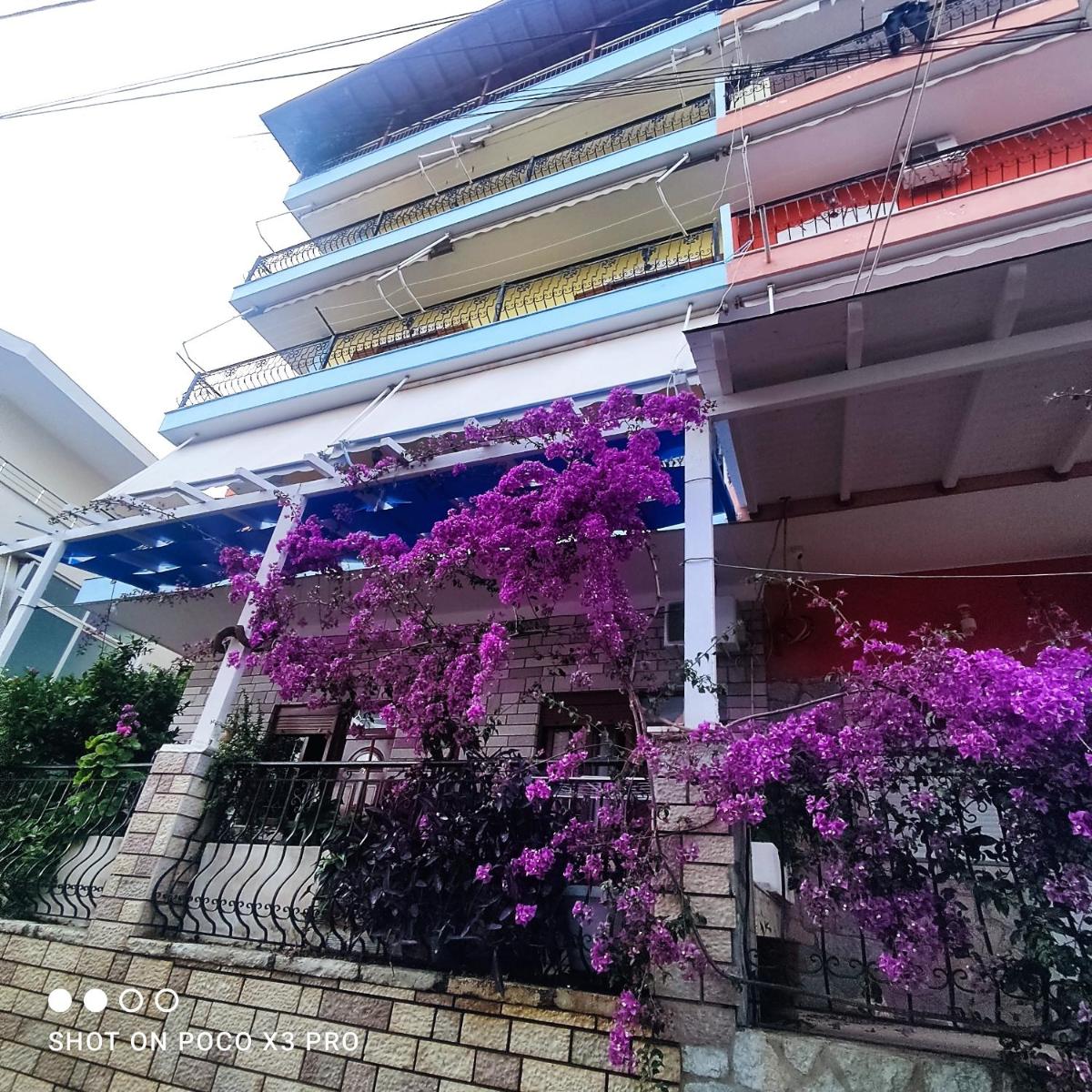 Apartment Rina - Housity