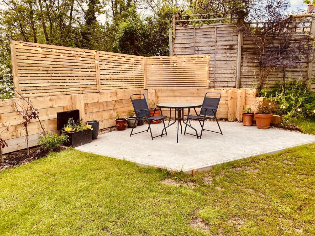 Quiet coastal cottage, perfect for walkers due to its natural location - Housity