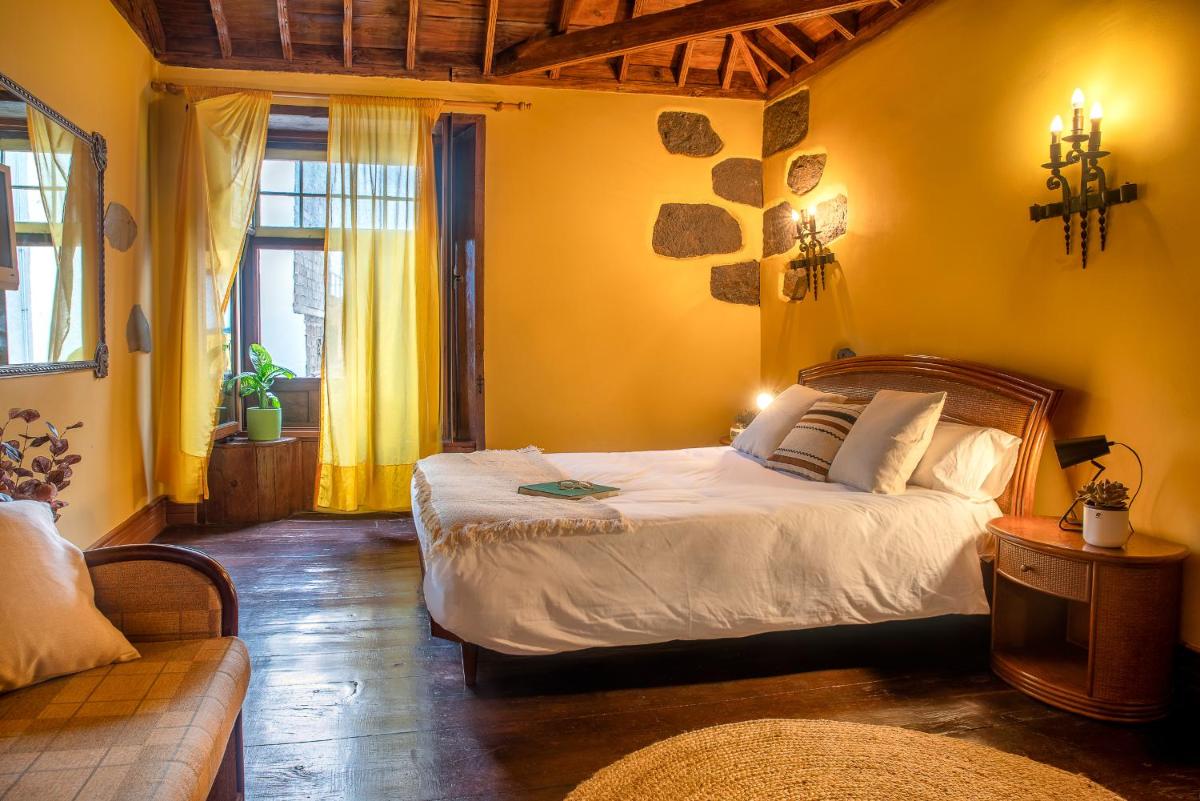 Tulia Guesthouse & Coworking - Housity