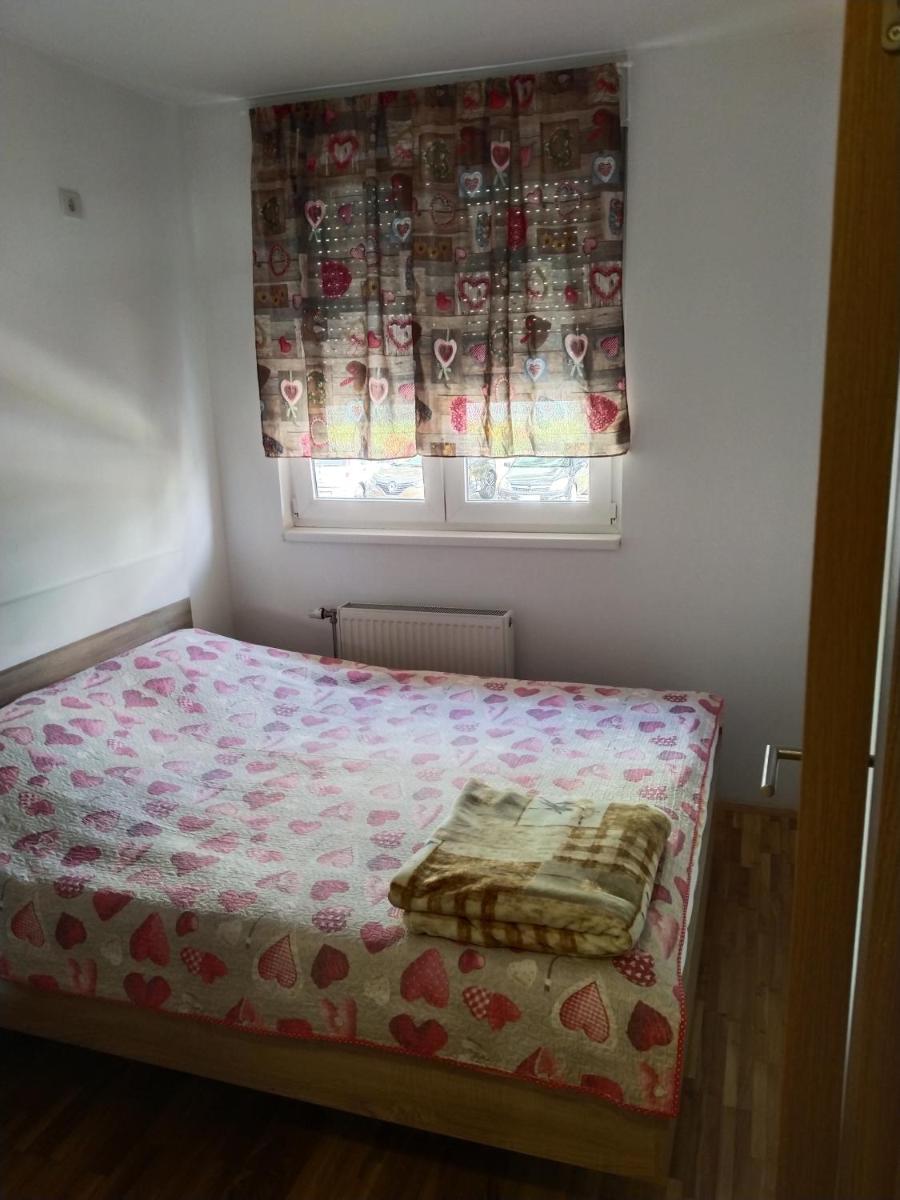 Apartment Burence - Housity