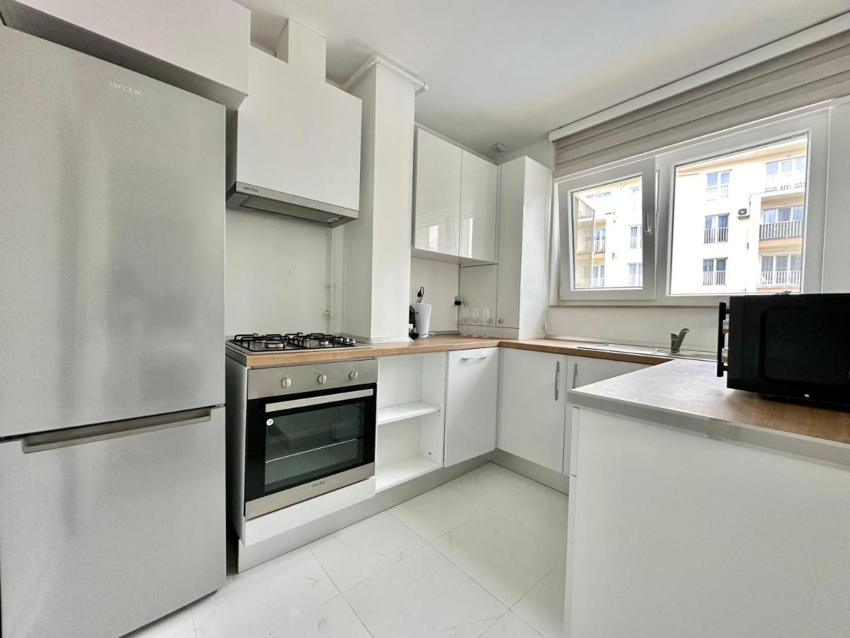 Single Room A303 StayInn by Cosmopolis - Housity