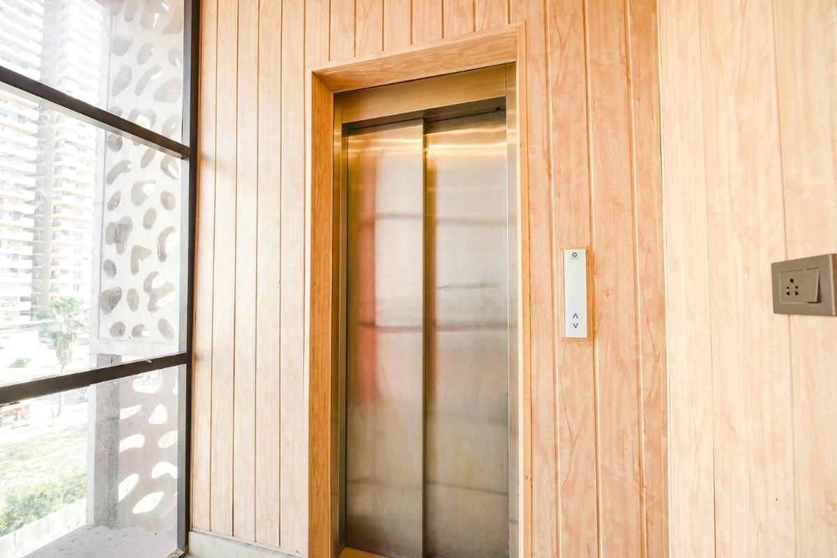 Suitetrails - FabHotel Capital Inn