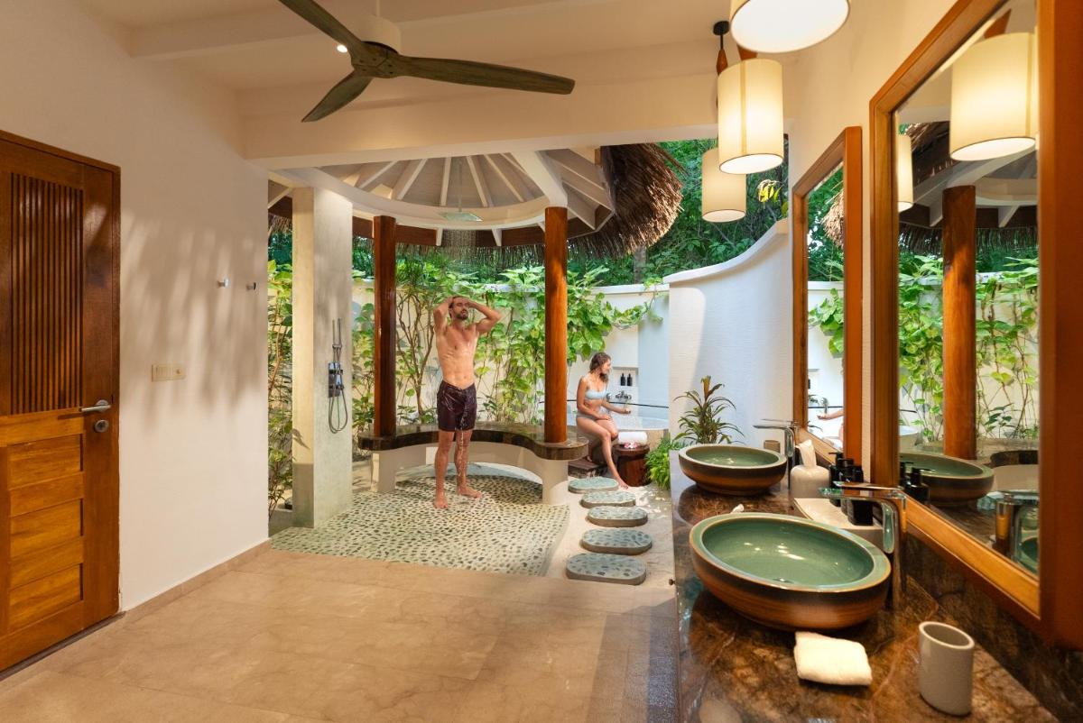 OBLU SELECT Sangeli - Premium All Inclusive with Free Transfers - Housity