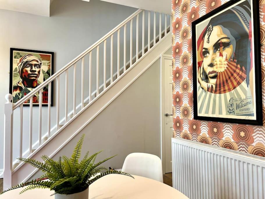 Fabulous Malvern Townhouse - Housity