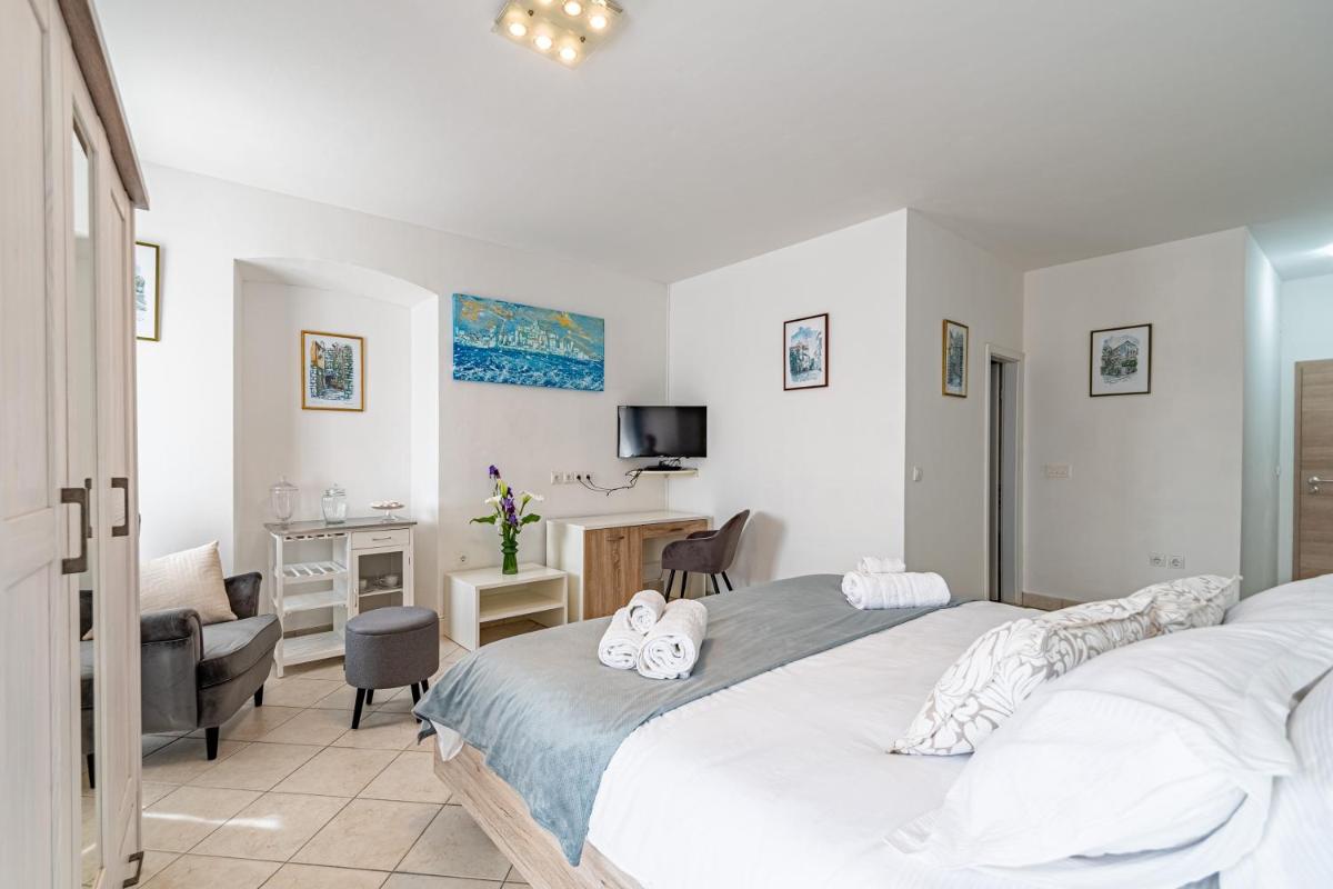 Room Ghetto - Housity