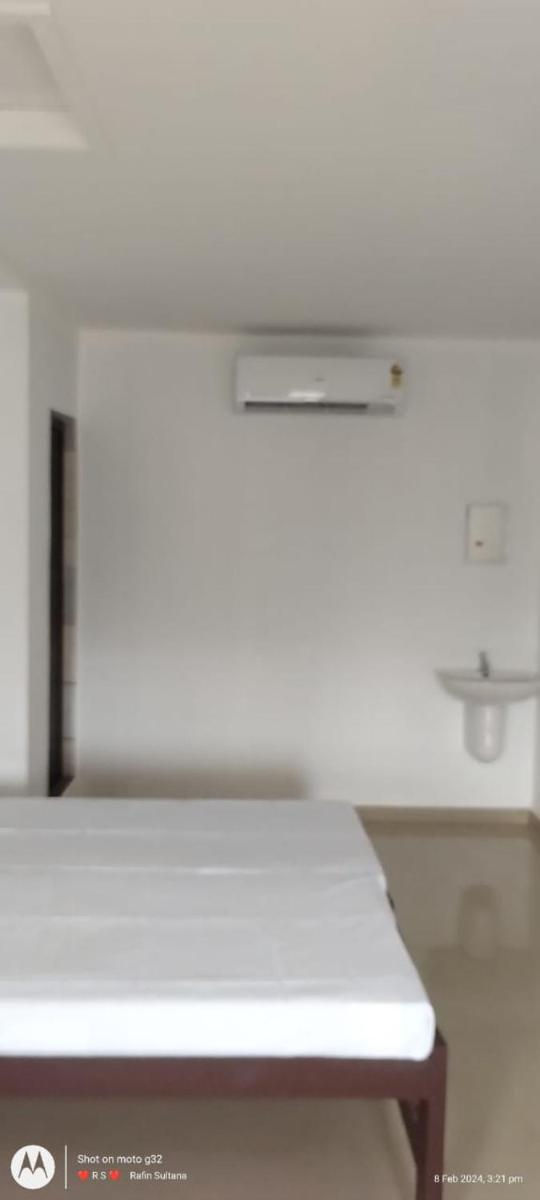 Almas lodging - Housity