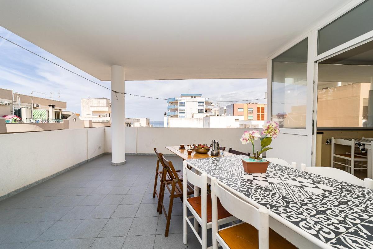 Venezia Rooftop - center - big balcony - Housity