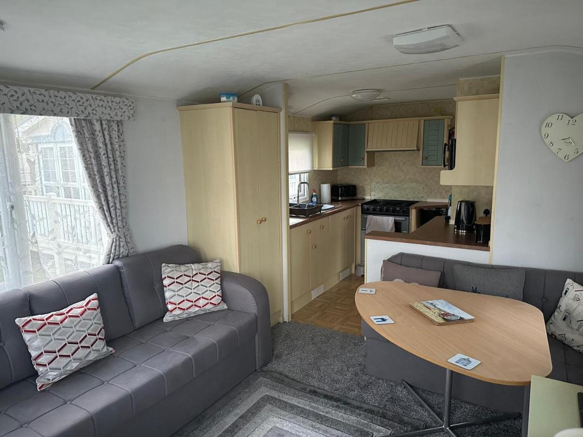 Esmeralda's Caravan Hire Mablethorpe - Housity